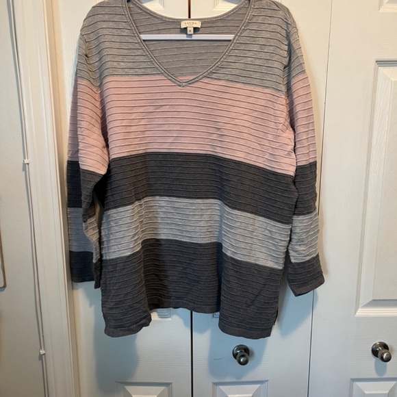 Laura size 3X pullover - Picture 3 of 11